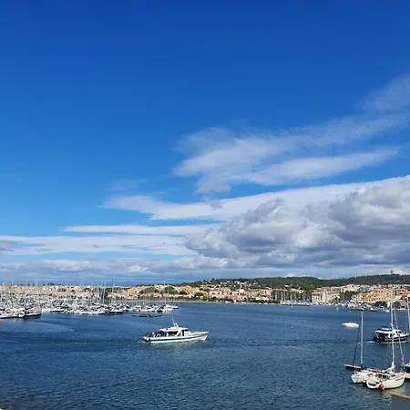 Logement Cosy Avec Vue Exceptionnelle Panoramique *